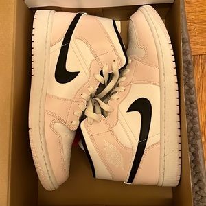Women Jordan 1s